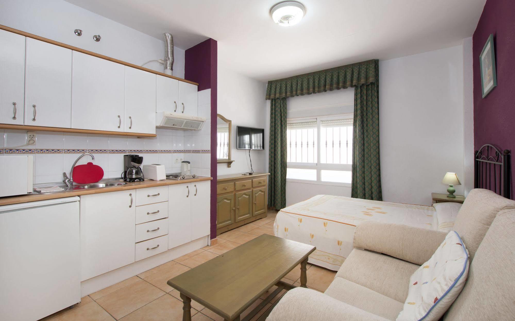 Apartamentos La Fonda Benalmádena Esterno foto
